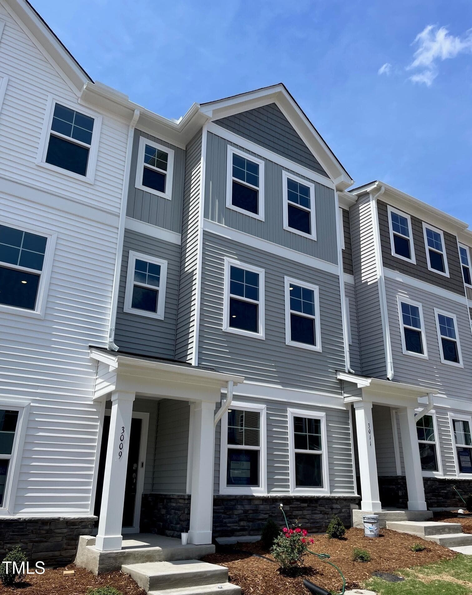 3009 Honeymyrtle Lane