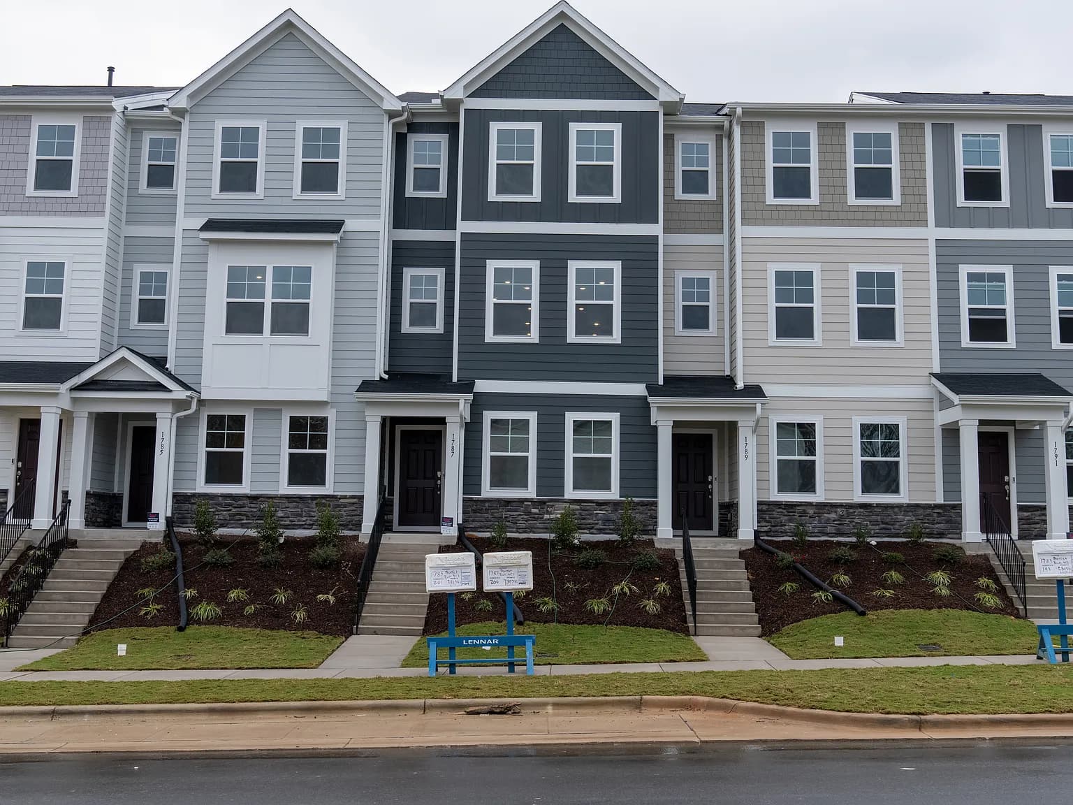 1787 Barrett Run Trail